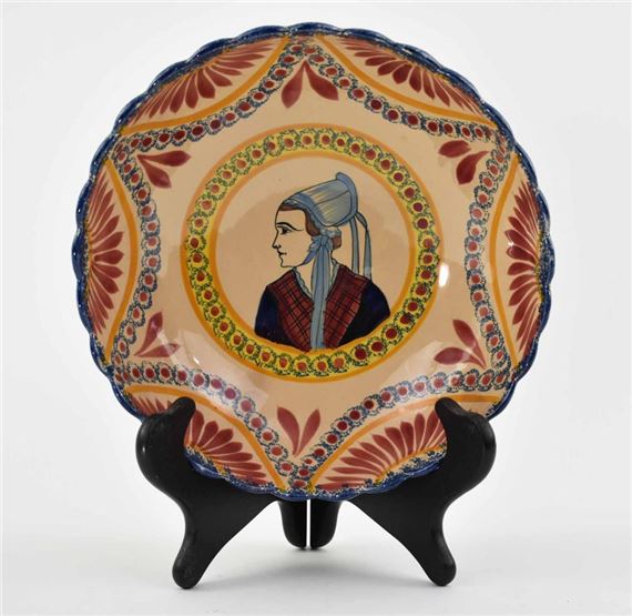 HENRIOT QUIMPER FAIENCE BRETONNE BRODERIE BOWL