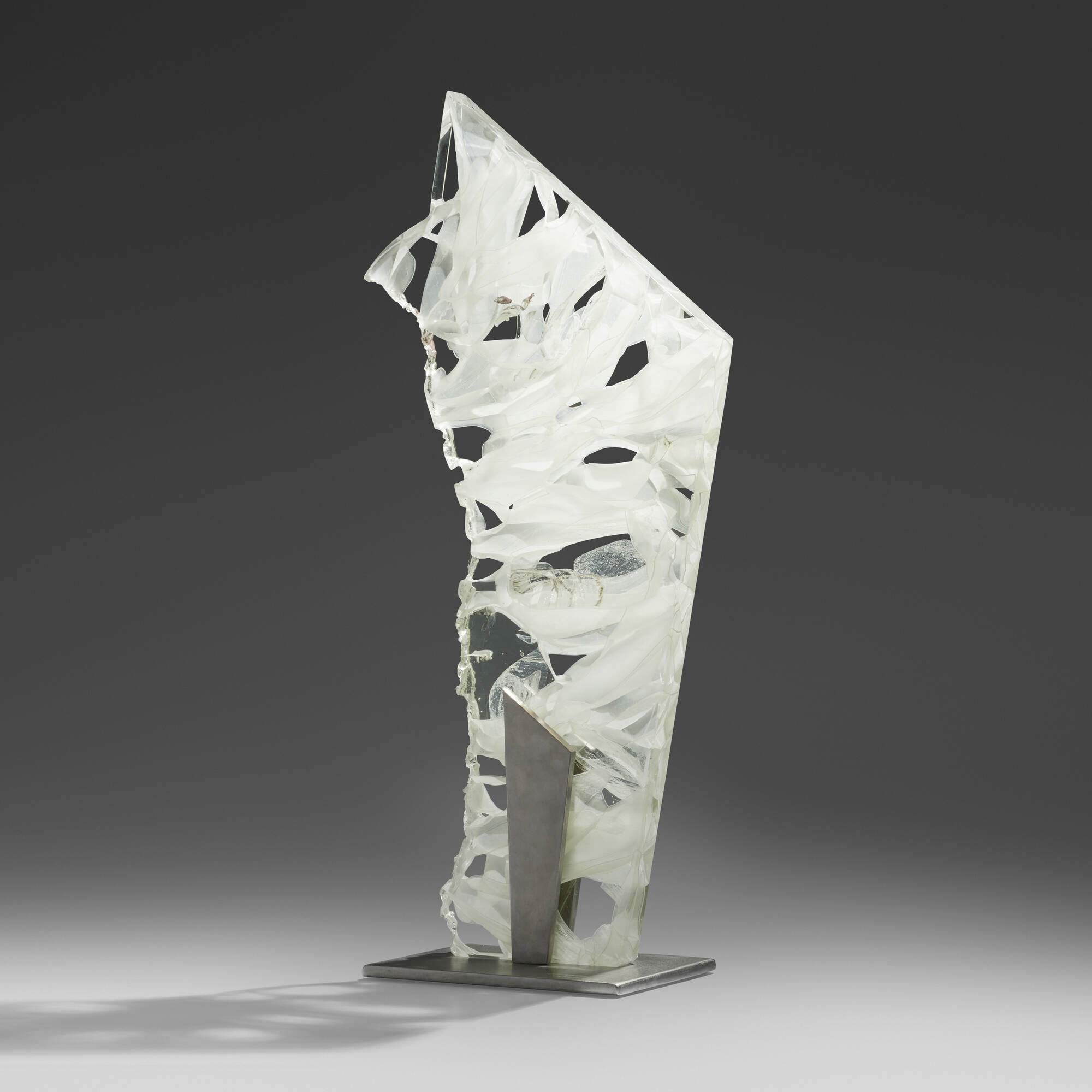 Artwork by David Ruth, Turela, Made of glass, stainless steel