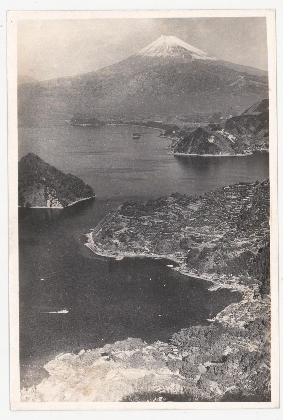 Artwork by Louis Arthur Holman, Louis A. Holman Photos From Japan (12), Made of illustrations