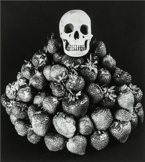 Erdbeertod und Tod auf Erdbeeren by Pidder Auberger, 2001
