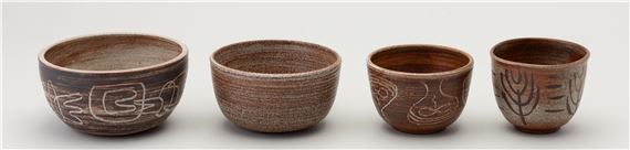 two ceramic sgraffito bowls, together with two orange glazed ceramic bowls, all signed - Rex Mason