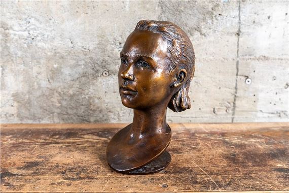 RICHARD'S DAUGHTER - Robert Hess