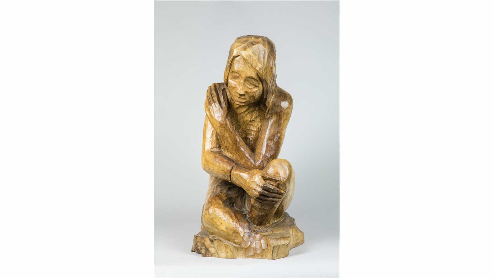 Artwork by Gérard Auliac, Gérard Auliac (1948-2009) " Personnage assis ". Bois sculpté, Made of Bois sculpté