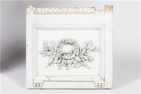 Paire d'ELEMENTS de BOISERIE en trumeau de porte en bois sculpté et relaqué à décor