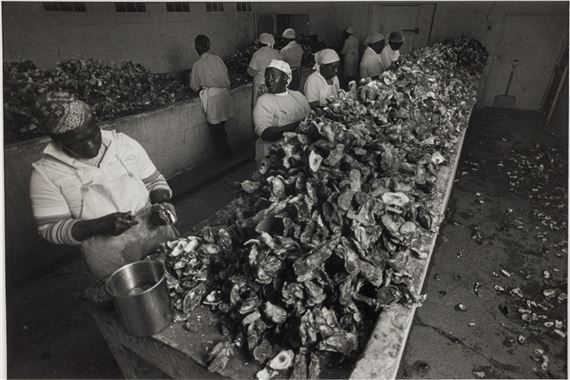Jack Leigh, Shucking House May River, Silver Gelatin - Jack Leigh