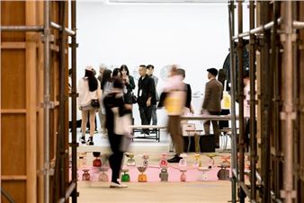 The Fair Bringing International Galleries to Kyoto