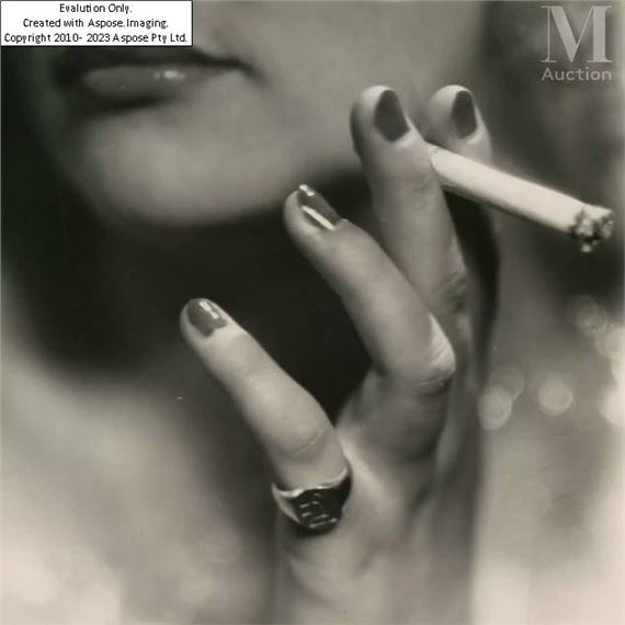 Laure Albin-Guillot | Publicité pour des cigarettes (Circa 1930)