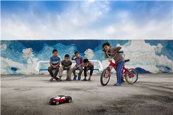 Scenes From the Streets: International Stories Told on The Ground – In Pictures