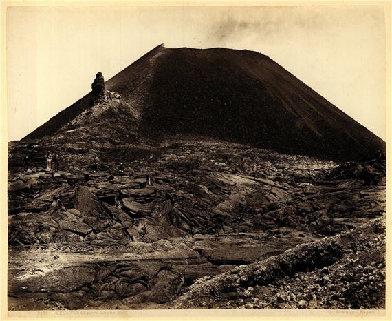 Napoli by Giorgio Sommer