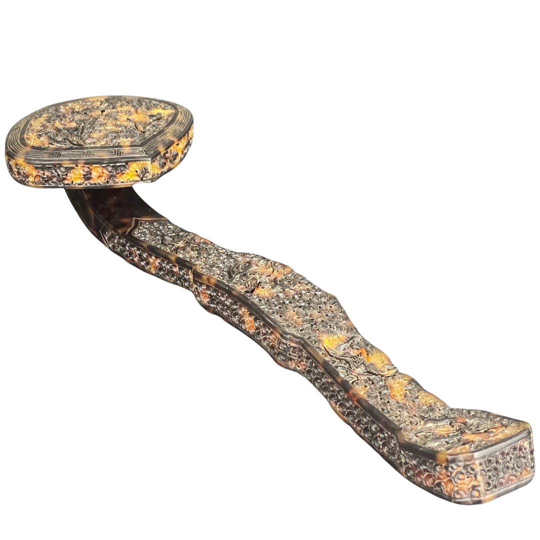 Qianlong | TURTLE SHELL SCEPTRE | MutualArt