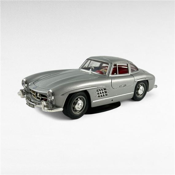 Mercedes Benz | Mercedes Benz 300 SL | MutualArt