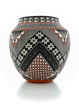 TERRANCE M CHINO SR ACOMA PUEBLO POTTERY - Terrance Chino Sr