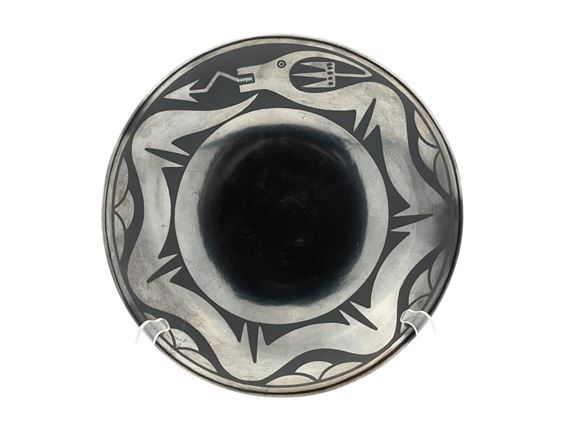 WOW! MARIA MARTINEZ & POPOVI DA SAN ILDEFONSO BLACKWARE POTTERY PLATE by Maria Montoya Martinez, Popovi Da, 1963