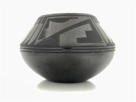 MARIA MARTINEZ & POPOVI DA SAN ILDEFONSO BLACKWARE POTTERY JAR by Maria Montoya Martinez, Popovi Da, 1956-1959