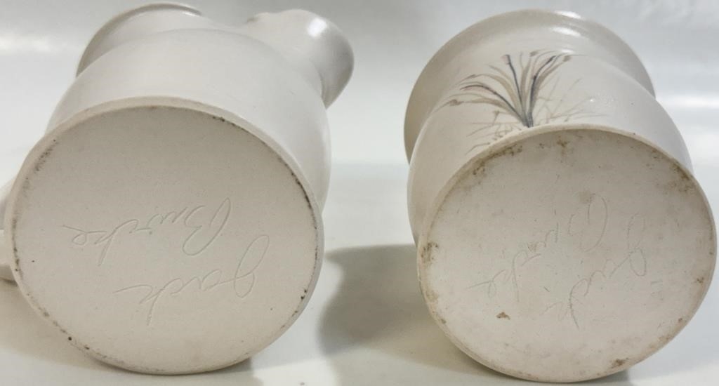 Artwork by Jack Burke, PRETTY JACK BURKE SIGNED POTTERY CREAM & SUGAR, Made of POTTERY CREAM