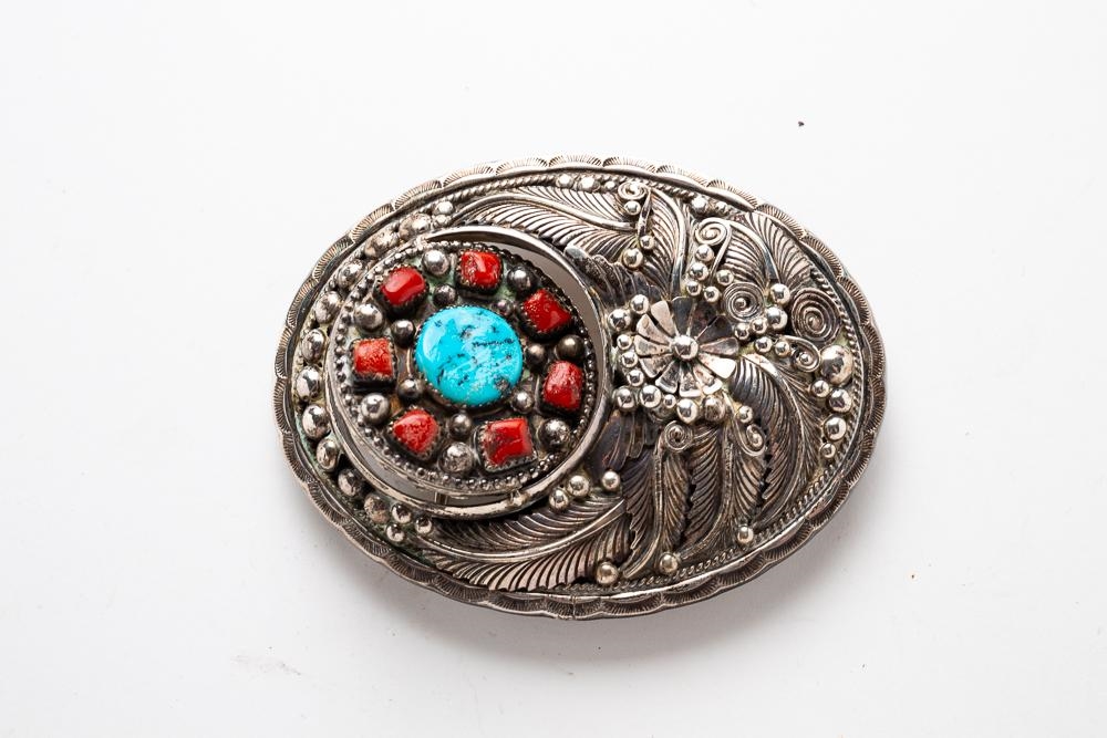 Artwork by Jereme Delgarito, JEREME DELGARITO NAVAJO STERLING SILVER SWIVELING BELT BUCKLE, Made of STERLING SILVER