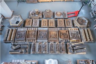 Exhibition unveils Siena's baptismal font and restoration of 19th-century plaster model