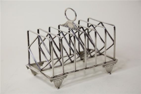 Sterling | An English sterling silver toast rack. London 1808. 257 ...