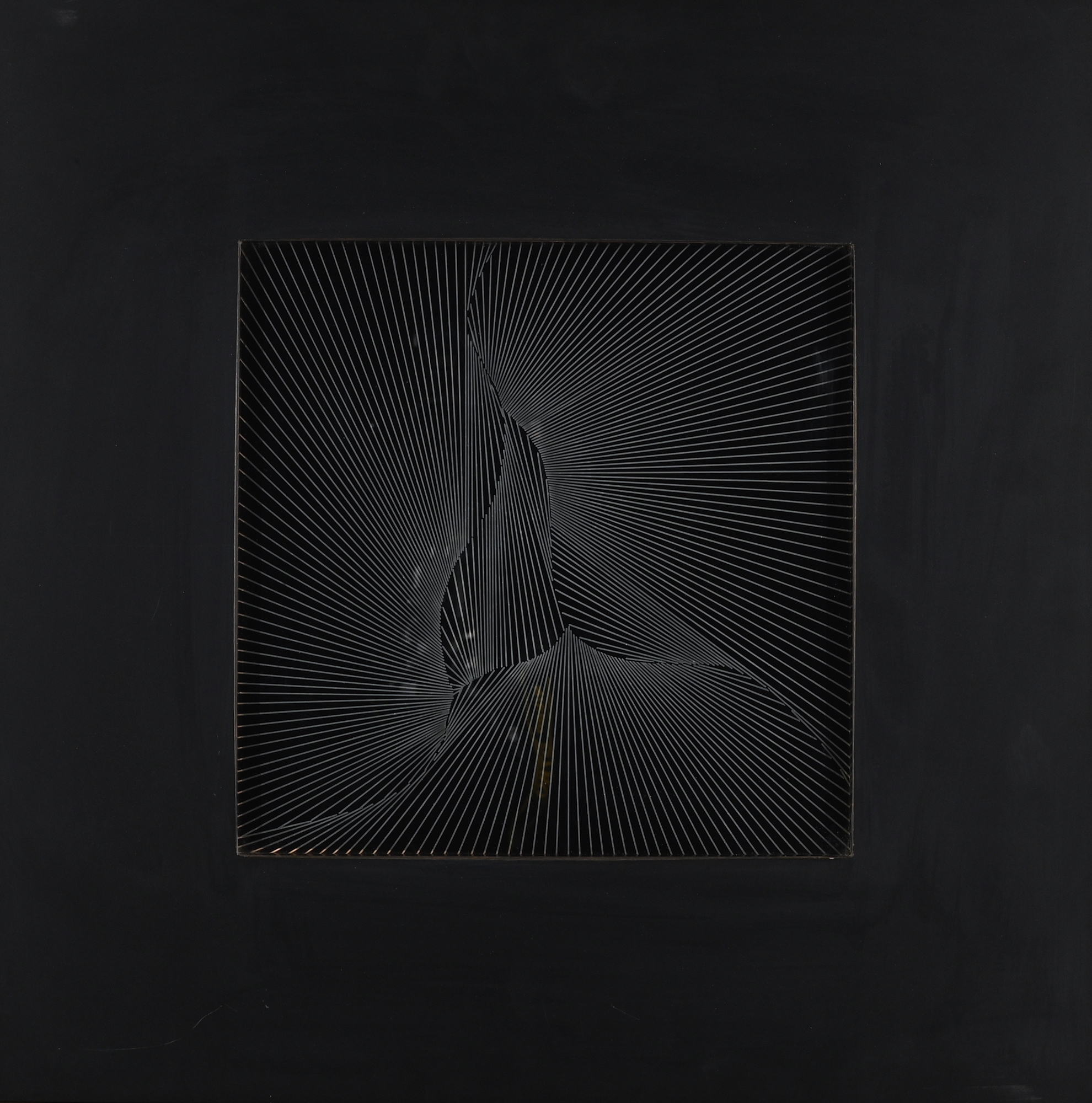 Artwork by Angel Duarte, Objet cinétique, Made of Silkscreen on glass in black plastic