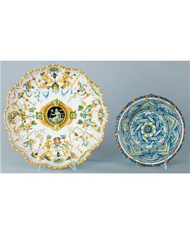 Lotto di due centrotavola in maiolica firmati sul fondo in blu Molaroni Pesaro - Molaroni Pesaro