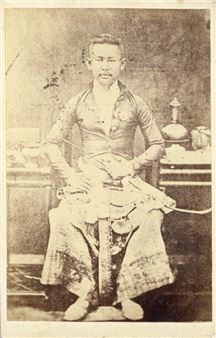 Three Chinese Cartes de Visite - Hing Qua