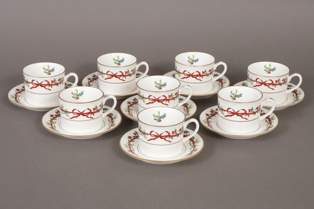 Royal Worcester Tassen