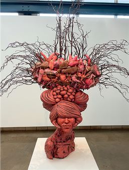 Silent Voices and Absent Referents