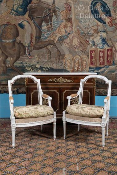 Pair of armchairs in molded by Jean-baptiste Lelarge