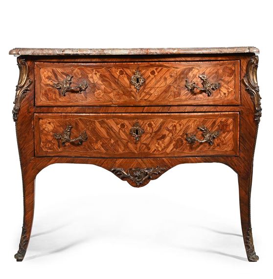 Y  A LOUIS XV TULIPWOOD by Andre Antoine Lardin, circa 18TH CENTURY