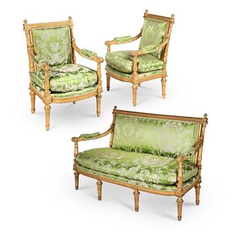 A CARVED GILTWOOD SALON SUITE COMPRISING A SETTEE AND A PAIR OF FAUTEUILS A LA REINE, 19TH CENTURY - Jean-Baptiste-Claude Sené