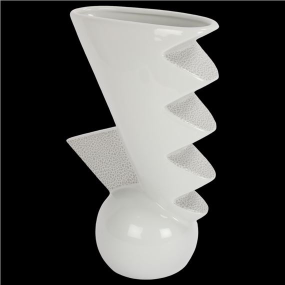 a porcelain Titicaca vase by Matteo Thun, 1980