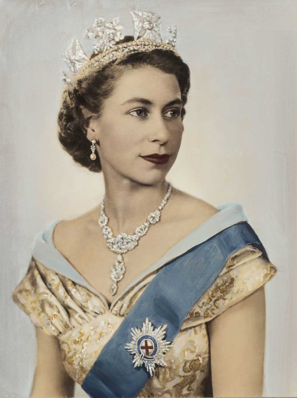 Dorothy Wilding | Portrait of Queen Elizabeth II, (1952) | MutualArt