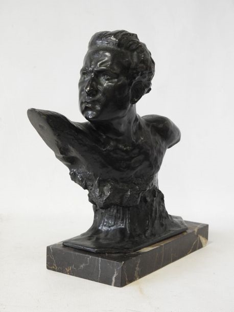 Frédéric Focht | Bust of aviator Jean Mermoz | MutualArt