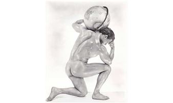 Exhibition Explores The Male Body in The History of Photography