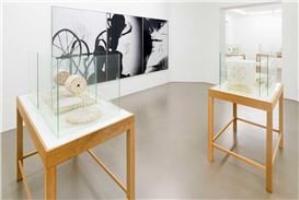 Galerie Guido W. Baudach Opens an Exhibition Featuring Works by Gina Lee Felber and Jürgen Klauke