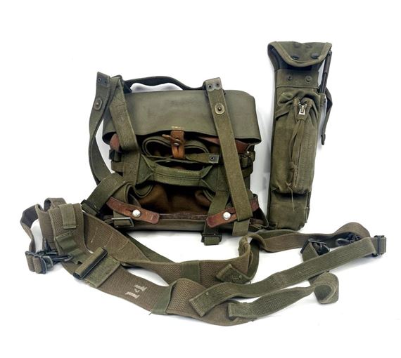 Us Military | A Vintage US Military Khaki Leather & Canvas Rucksack ...