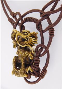 Simone Samuels (American 1929-2020) macrame necklace - Simone Samuels