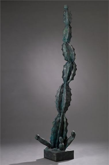 Memos MAKRIS (1913-1993) Cactus, 1990 Spectacular green patina bronze print, monogrammed MM, justified 2/8 and stamped TEP on the base. 201.5 cm x 51 cm x 28.5 cm Provenance: Piasa sale, Monday June 24, 2013 (lot 30 - Memos Makris
