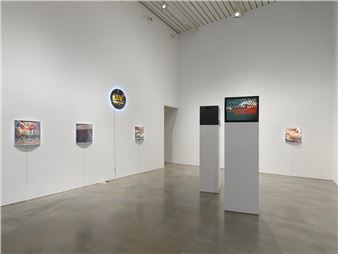 Jenna Bliss Mythologizes the Market