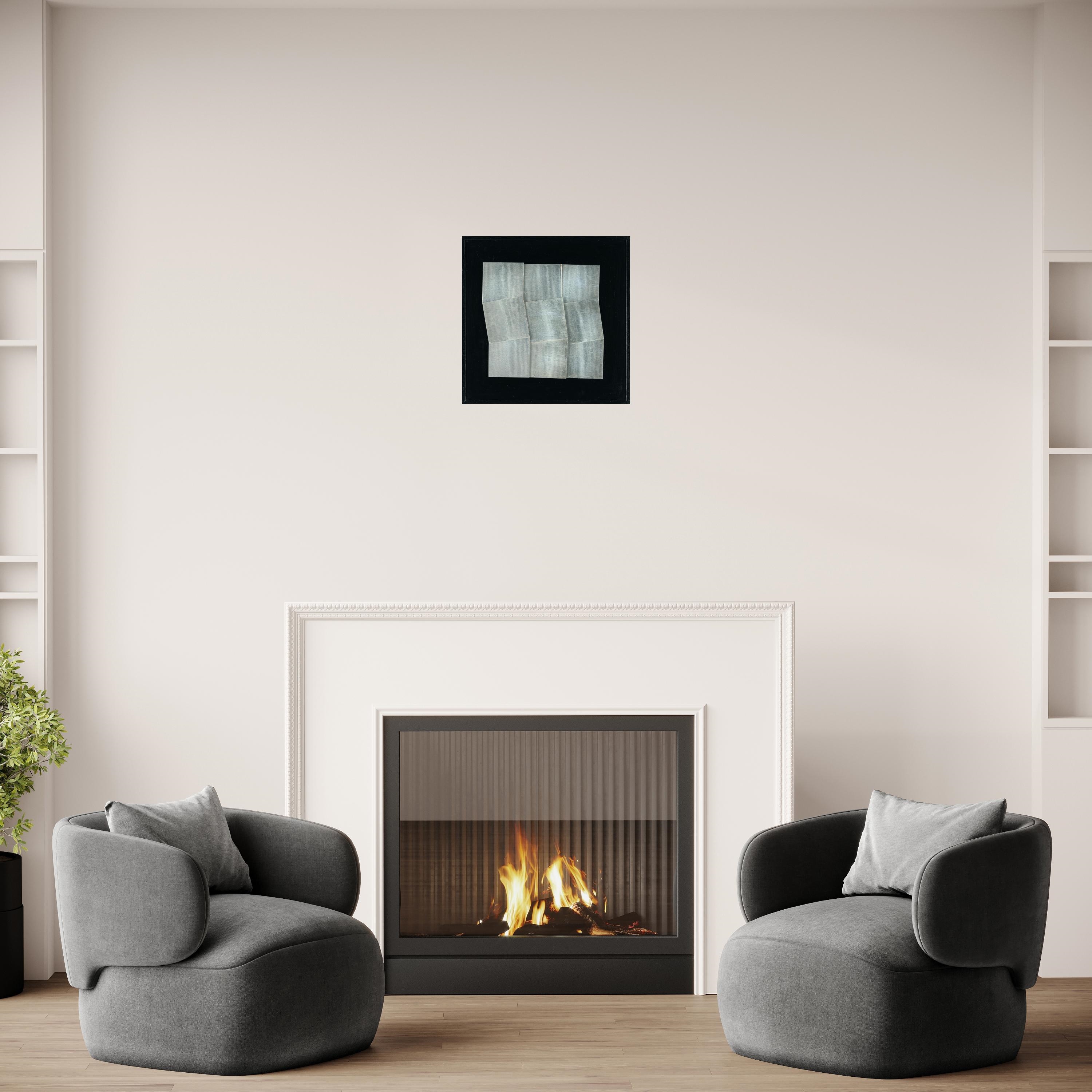 Artwork by Hans Gunter Dienst, R-359Q, Made of Aluminium auf schwarz bemalter Holzspanplatte. (19)70. Ca. 41,5 x 41,5 cm. Verso auf der Platte signiert, datiert sowie mit Technikangaben bezeichnet