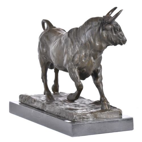 Miguel Fernando López (Milo) | Bull | MutualArt
