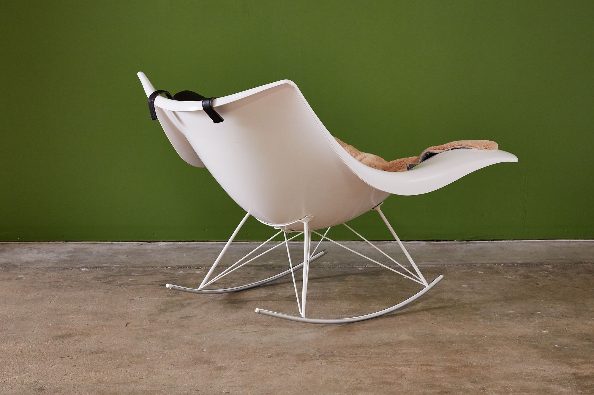 Thomas Pedersen | Stingray' rocking lounge chair (2002 - 2016) | MutualArt