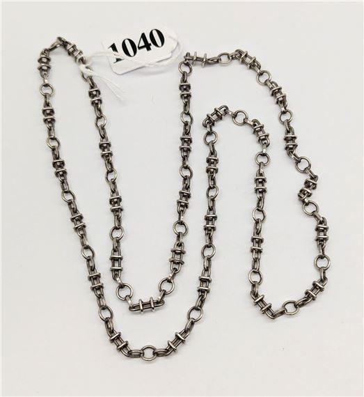 Sterling | UNUSUAL STERLING SILVER NECKLACE | MutualArt