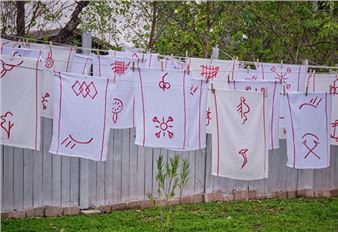 Liz Gates: Seen and Unseen - Jung Center Houston