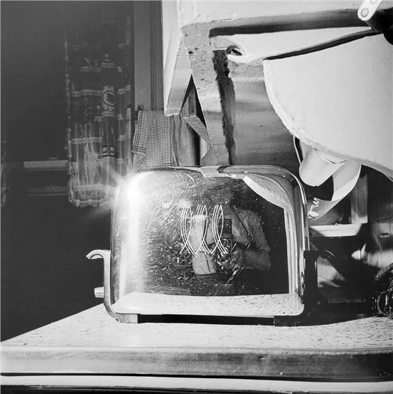 Vivian Maier | Vivian Maier, Self-portrait, New York, 1954 (1954 ...