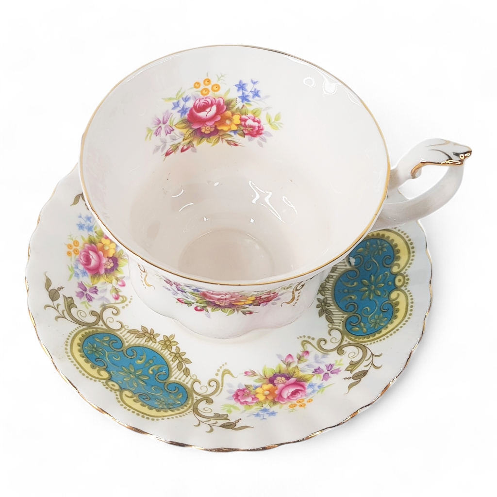 LOT DE 6 tasses avec soucoupes et assiettes à dessert, Sarreguemines