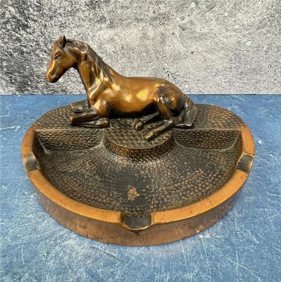 Dodge Gladys Brown Edwards Horse Ashtray by Gladys Brown Edwards