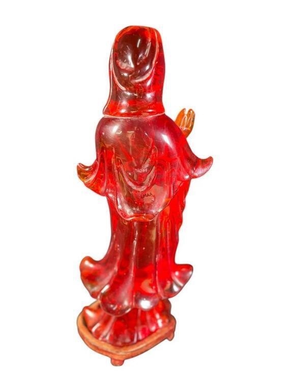 Artwork by Yin Quan, ANTIQUE CHINESE CHERRY AMBER FATURAN KWAN FIGURE