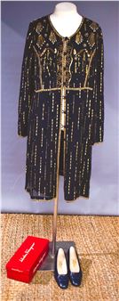 A Caroline Charles black embroidered tunic - Charles Black