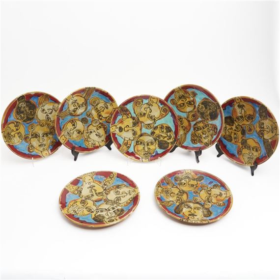 A SET OF SEVEN ALEXANDRA COPELAND HAND PAINTED PLATES DIA.27CM by Alexandra Copeland